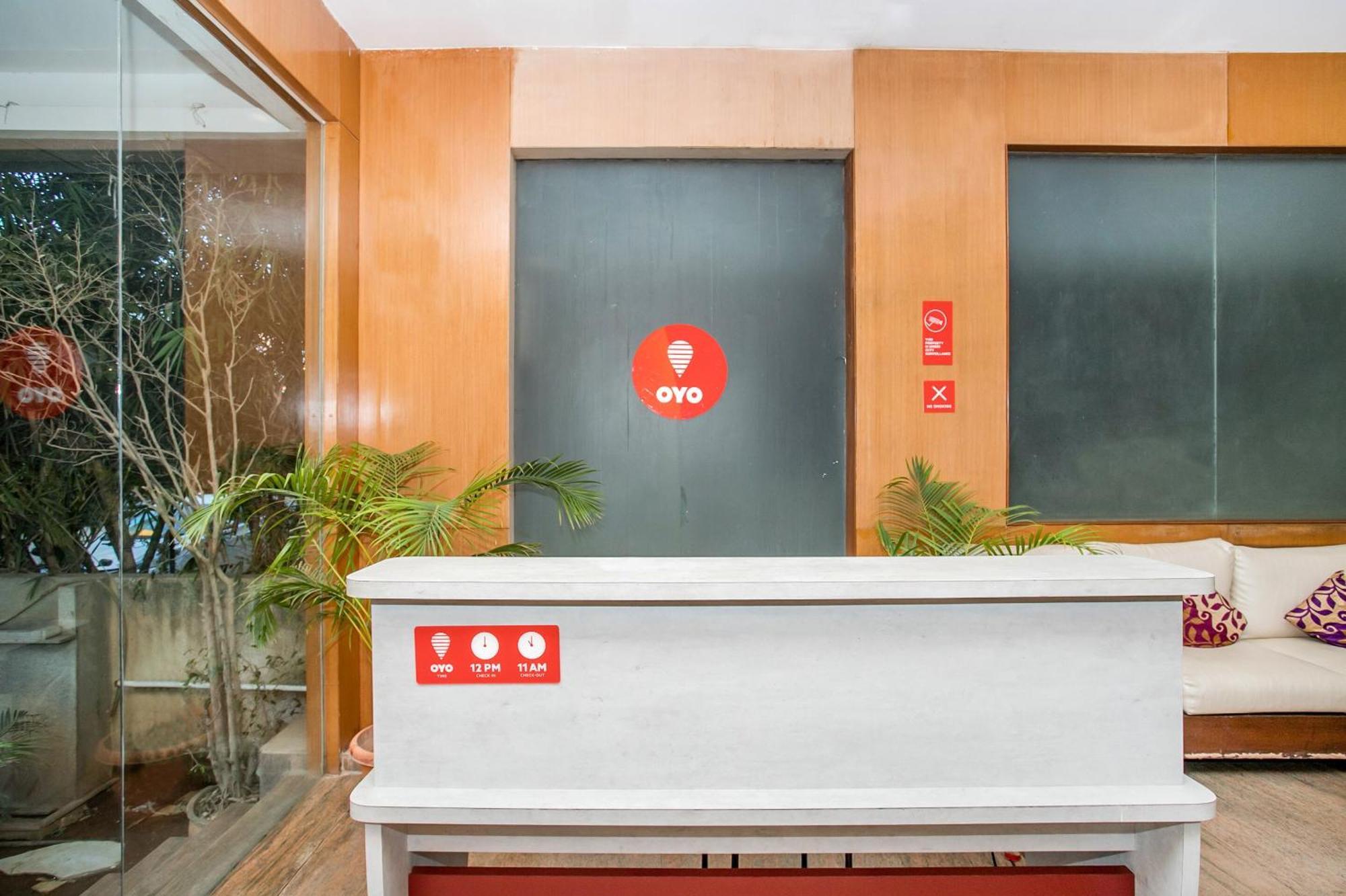 Oyo11688佩图尼精品酒店 班加罗尔 外观 照片